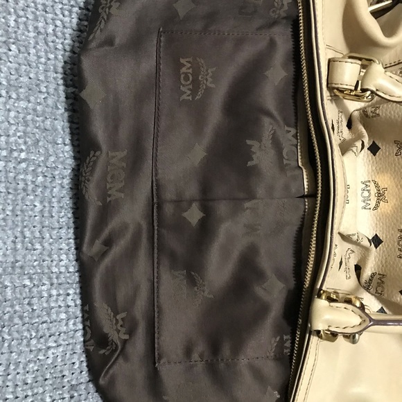 MCM bag🌹 - Picture 13 of 15